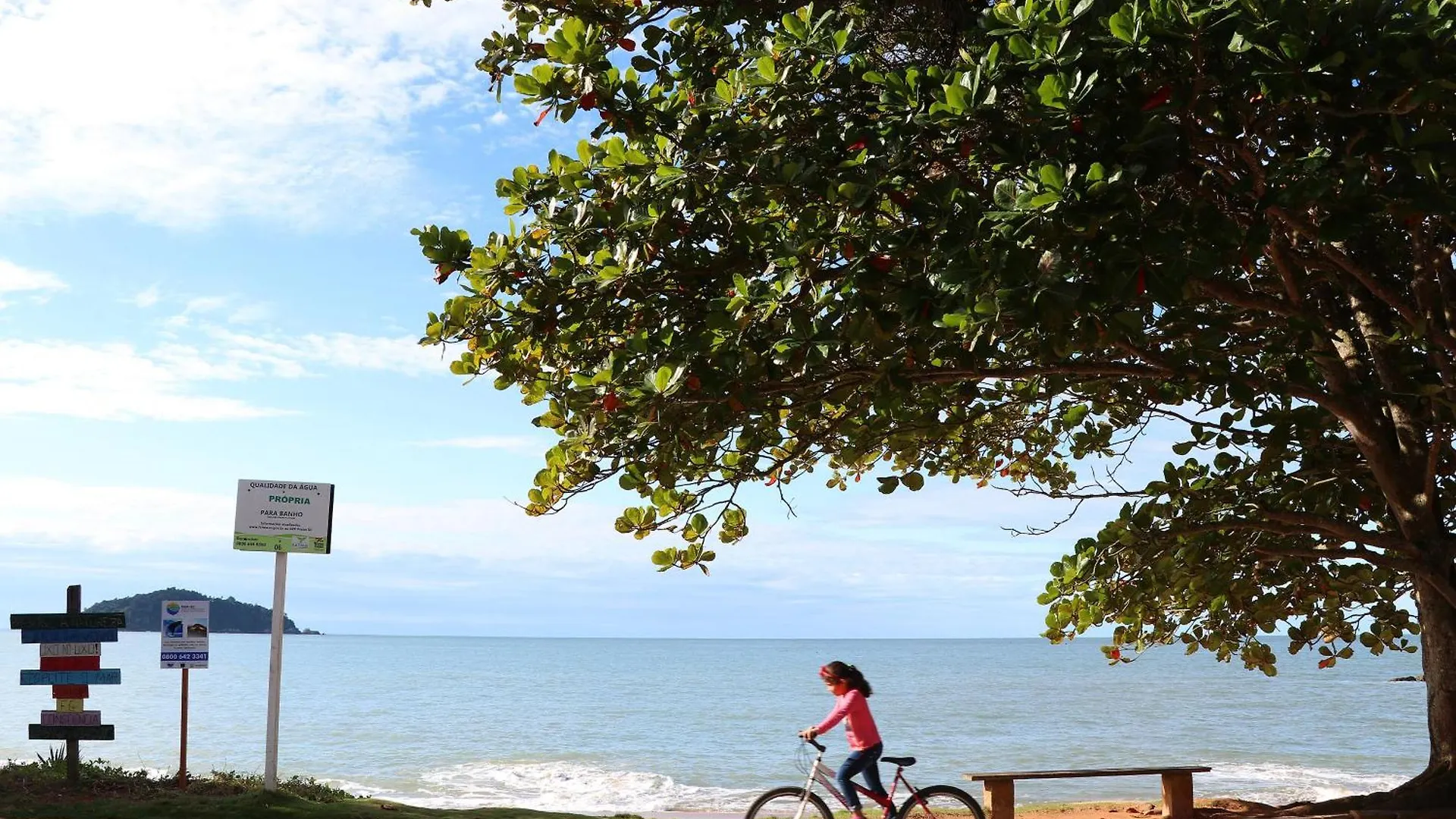 Curta Praia De Armacao - Casa Coqueiro Penha  Penha (Santa Catarina)