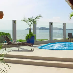 Casa de Férias Casa Frente Mar - Penha/sc, Penha (Santa Catarina)